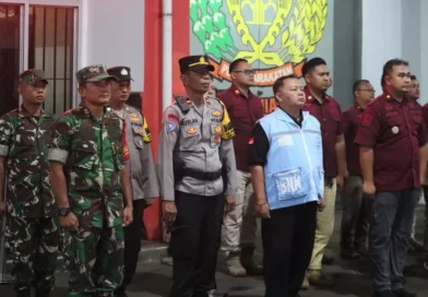 Lapas Cibinong Tingkatkan Keamanan dengan Penggeledahan Rutin : Cegah Peredaran Narkoba dan Barang Terlarang