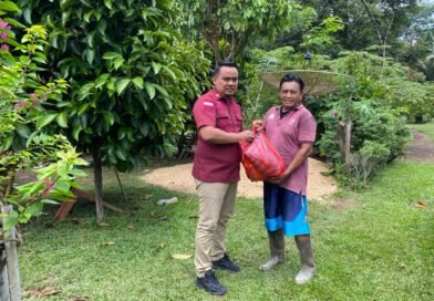 Lapas Dharmasraya Salurkan Bantuan Sosial untuk Masyarakat Sekitar dan Keluarga WBP