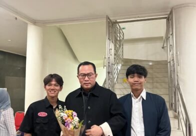 Pengurus HMI Komisariat Sekolah Vokasi IPB dan Penghuni Asrama Felicia Sambut Kehadiran Rektor IPB dalam Malam Kebersamaan