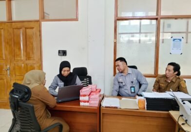 Perkuat Reformasi Hukum, Kemenkum Malut Asistensi Pengunggahan Data IRH di Halteng Perkuat Reformasi Hukum, Kemenkum Malut Asistensi Pengunggahan Data IRH di Halteng