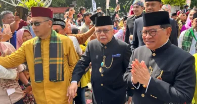 Hadiri Lebaran Betawi 2026, Gubernur Pramono Dorong Pelestarian Tradisi di Tengah Keberagaman Hadiri Lebaran Betawi 2026, Gubernur Pramono Dorong Pelestarian Tradisi di Tengah Keberagaman