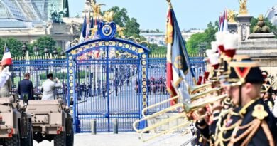 Presiden Prabowo Disambut Upacara Kehormatan Kenegaraan di Les Invalides Paris