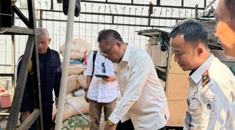 Lembaga Pemasyarakatan Kelas IIB Sumedang menerima kunjungan kerja perdana Kepala Kantor Wilayah Direktorat Jenderal Pemasyarakatan Jawa Barat