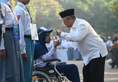 Buka MPLS Ramah 2026, Mendikdasmen Minta Sekolah Bebas Perpeloncoan dan Senioritas Buka MPLS Ramah 2026, Mendikdasmen Minta Sekolah Bebas Perpeloncoan dan Senioritas