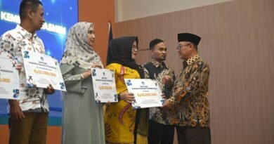 Kemendikdasmen Pulihkan 71 LKP Terdampak Bencana dan Perkuat Kompetensi 118 Guru SMK Kemendikdasmen Pulihkan 71 LKP Terdampak Bencana dan Perkuat Kompetensi 118 Guru SMK