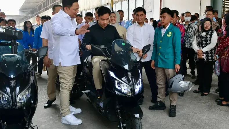 Dukung Ekosistem Kendaraan Listrik, Wapres Dorong Link and Match Pendidikan–Industri