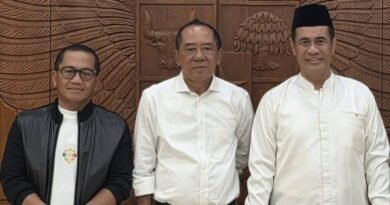 Caption: Pertemuan Wakil Ketua Umum Kadin Bidang Pangan Mulyadi Jayabayadan Menteri Pertanian Andi Amran Sulaiman (foto istimewa)