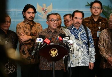 Presiden Prabowo Dorong Pengelolaan Gambut Berbasis Sains, Libatkan Ilmuwan hingga Masyarakat Desa Presiden Prabowo Dorong Pengelolaan Gambut Berbasis Sains, Libatkan Ilmuwan hingga Masyarakat Desa