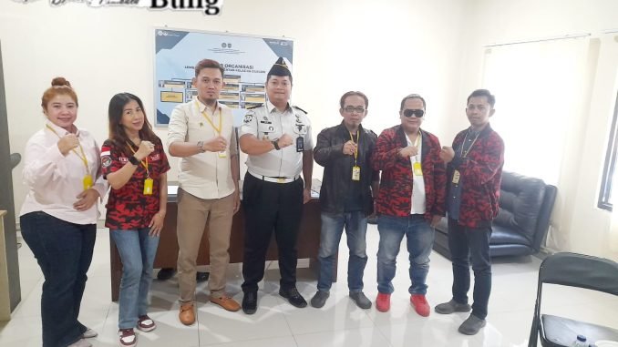 KKPMP dan Lapas Cilegon Jalin Silaturahmi untuk Perkuat Sinergi dengan Masyarakat KKPMP dan Lapas Cilegon Jalin Silaturahmi untuk Perkuat Sinergi dengan Masyarakat