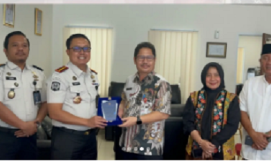 Lapas Kelas IIA Cilegon Gandeng Dinkop UMKM Tingkatkan Kualitas dan Pemasaran Produk Warga Binaan Lapas Kelas IIA Cilegon Gandeng Dinkop UMKM Tingkatkan Kualitas dan Pemasaran Produk Warga Binaan