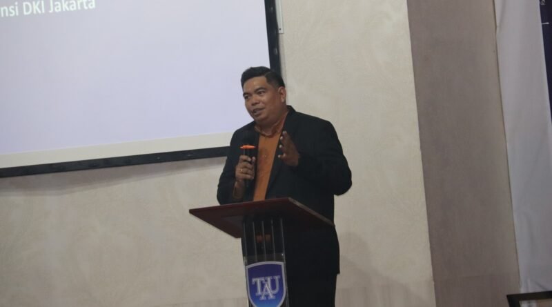 Ketua KI DKI: Saatnya Mahasiswa Kritisi Sistem Dominasi “Fraksi” di Parlemen Hambat Demokrasi Substansial Ketua KI DKI: Saatnya Mahasiswa Kritisi Sistem Dominasi “Fraksi” di Parlemen Hambat Demokrasi Substansial