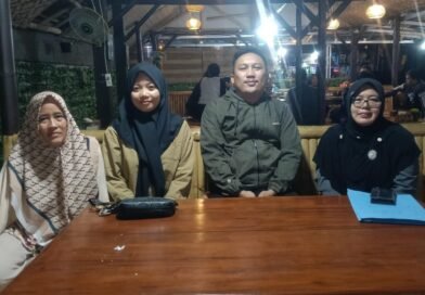Polemik Iuran BPJS TK Almarhumah Lilis: Redaksi Terima 7 Bukti Transaksi, GWSBB Dorong Transparansi Polemik Iuran BPJS TK Almarhumah Lilis: Redaksi Terima 7 Bukti Transaksi, GWSBB Dorong Transparansi
