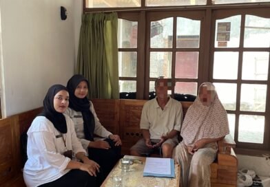 Verifikasi Data Penjamin, Pembimbing Kemasyarakatan (PK) Bapas Magelang Lakukan Kunjungan Rumah untuk Pengusulan Cuti Bersyarat