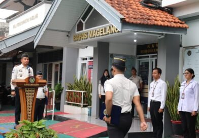 Satu Ikrar yang Tak Pernah Usang: Bapas Magelang Peringati Hari Sumpah Pemuda ke-98 Satu Ikrar yang Tak Pernah Usang: Bapas Magelang Peringati Hari Sumpah Pemuda ke-98