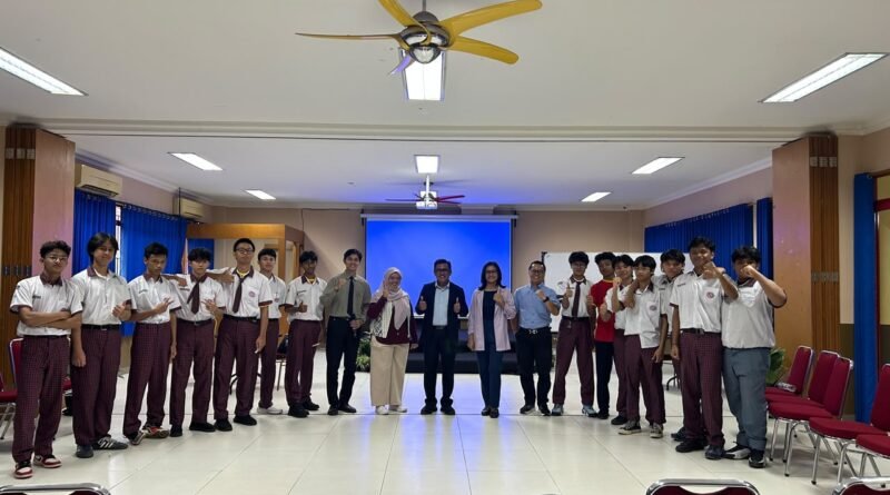 Boys Talk di SMA SQII, Siswa Laki-Laki Diajak Kenali Potensi dan Bangun Karakter Boys Talk di SMA SQII, Siswa Laki-Laki Diajak Kenali Potensi dan Bangun Karakter
